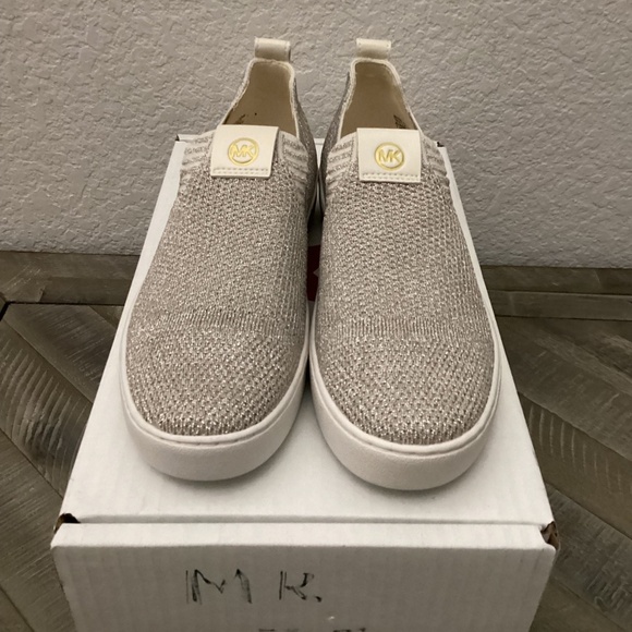 MICHAEL Michael Kors Shoes - MICHAEL MICHAEL KORS Women's Juno Knit Slip-On Sneakers, size 7.5
